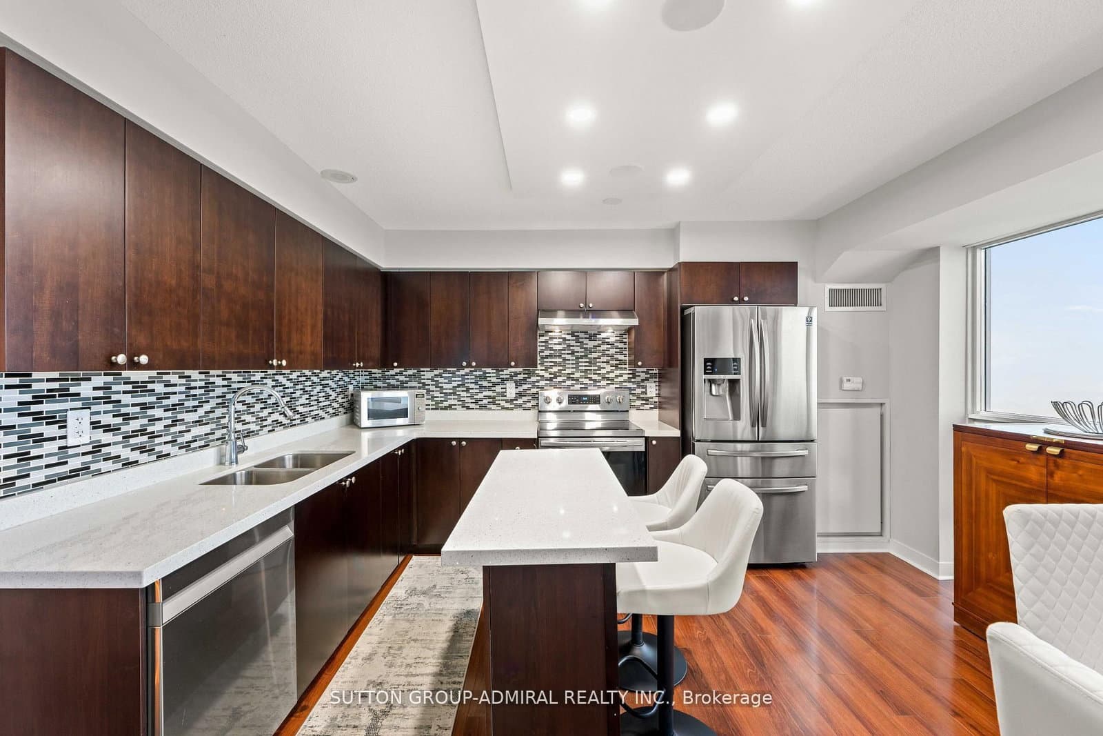 155 Legion Road N, Unit 2513 thumbnail 7