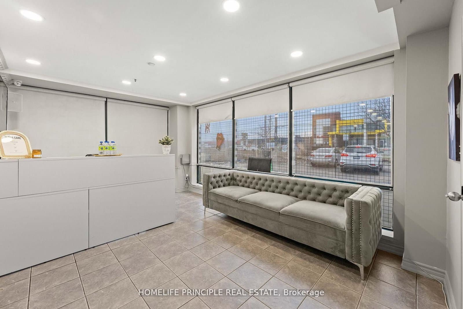 1270 Finch Avenue W, Unit 1 thumbnail 10
