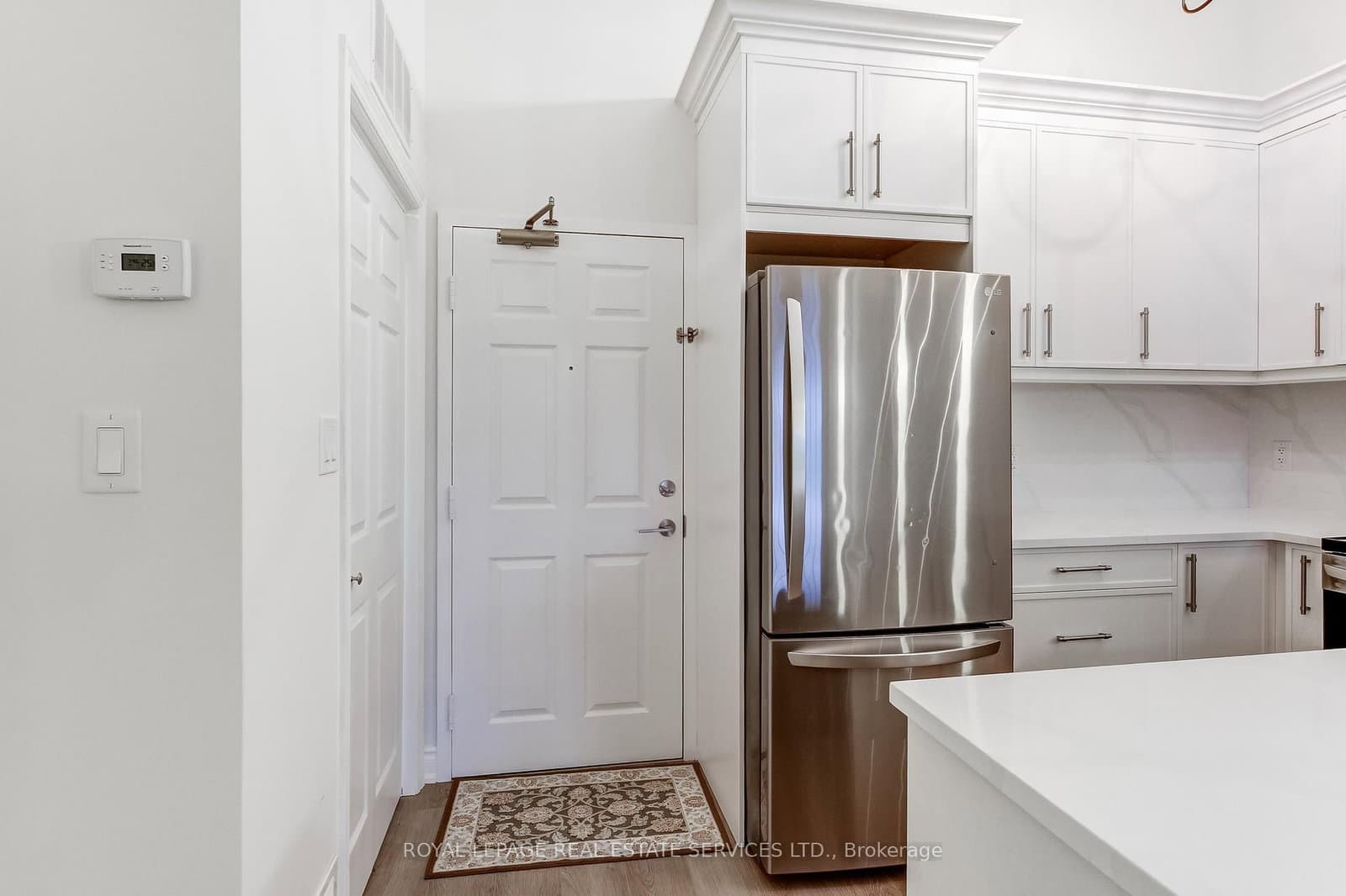 1483 Maple Avenue, Unit 409 thumbnail 10