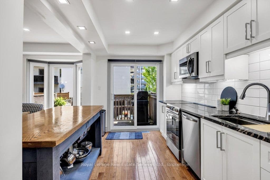 2314 Marine Drive, Unit 5 thumbnail 9