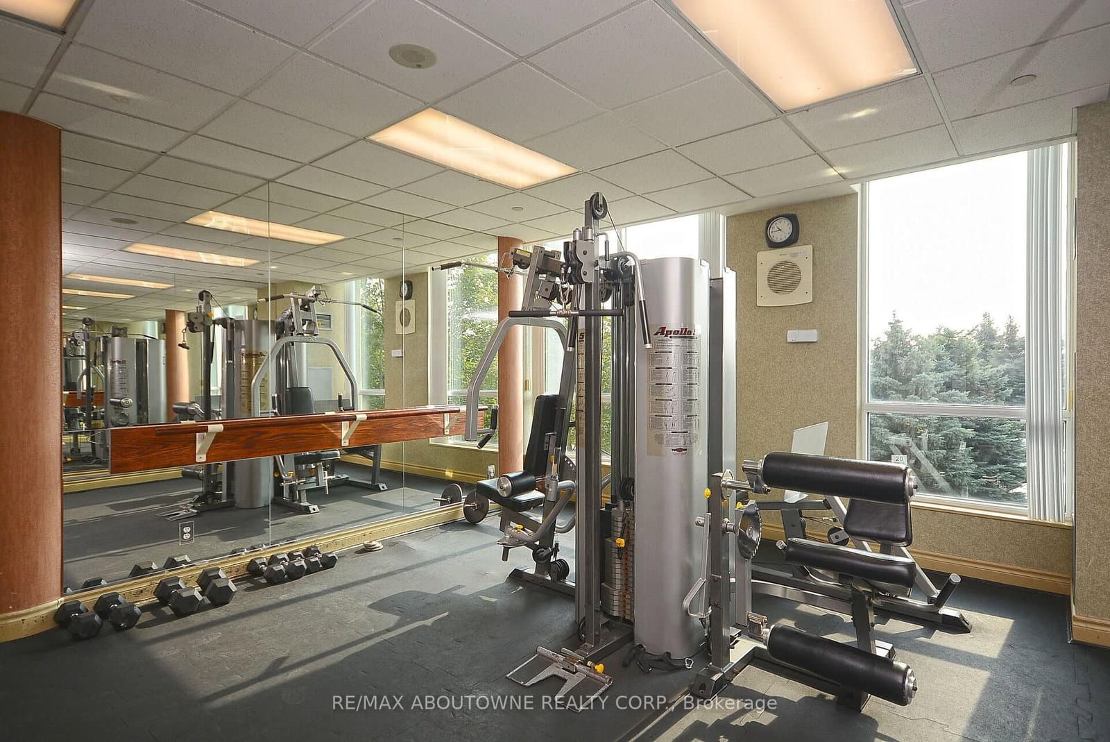 2585 Erin Centre Boulevard, Unit 1102 thumbnail 43