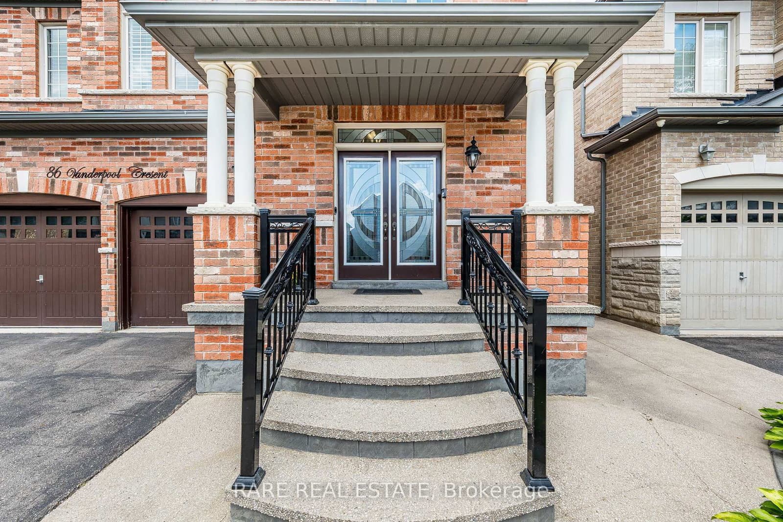 86 Vanderpool Crescent thumbnail 4
