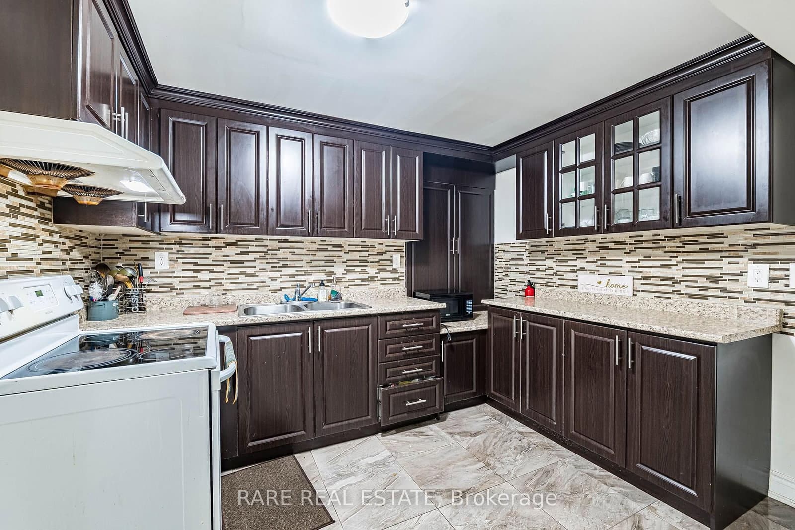 86 Vanderpool Crescent thumbnail 42