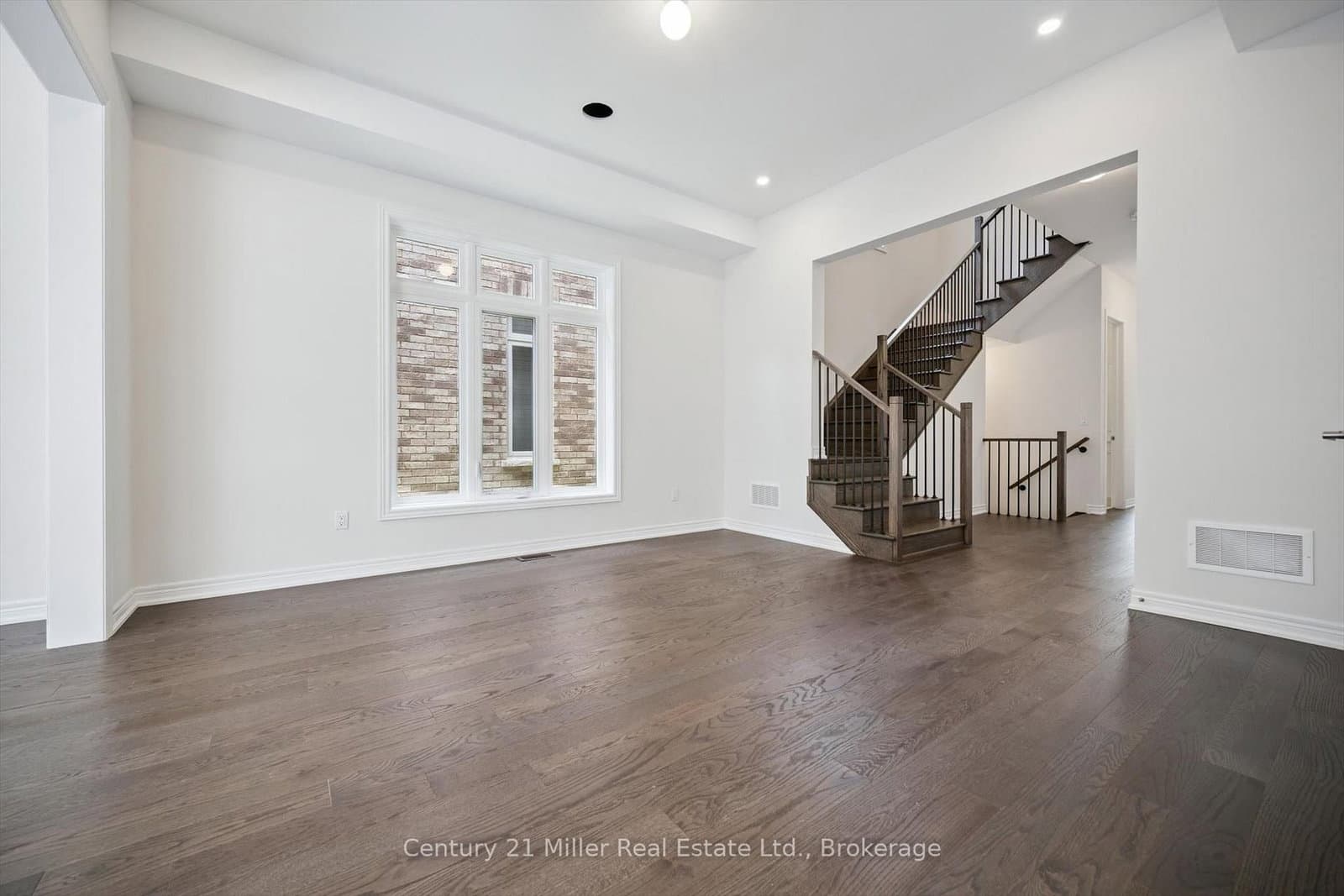 3262 Millicent Avenue thumbnail 7