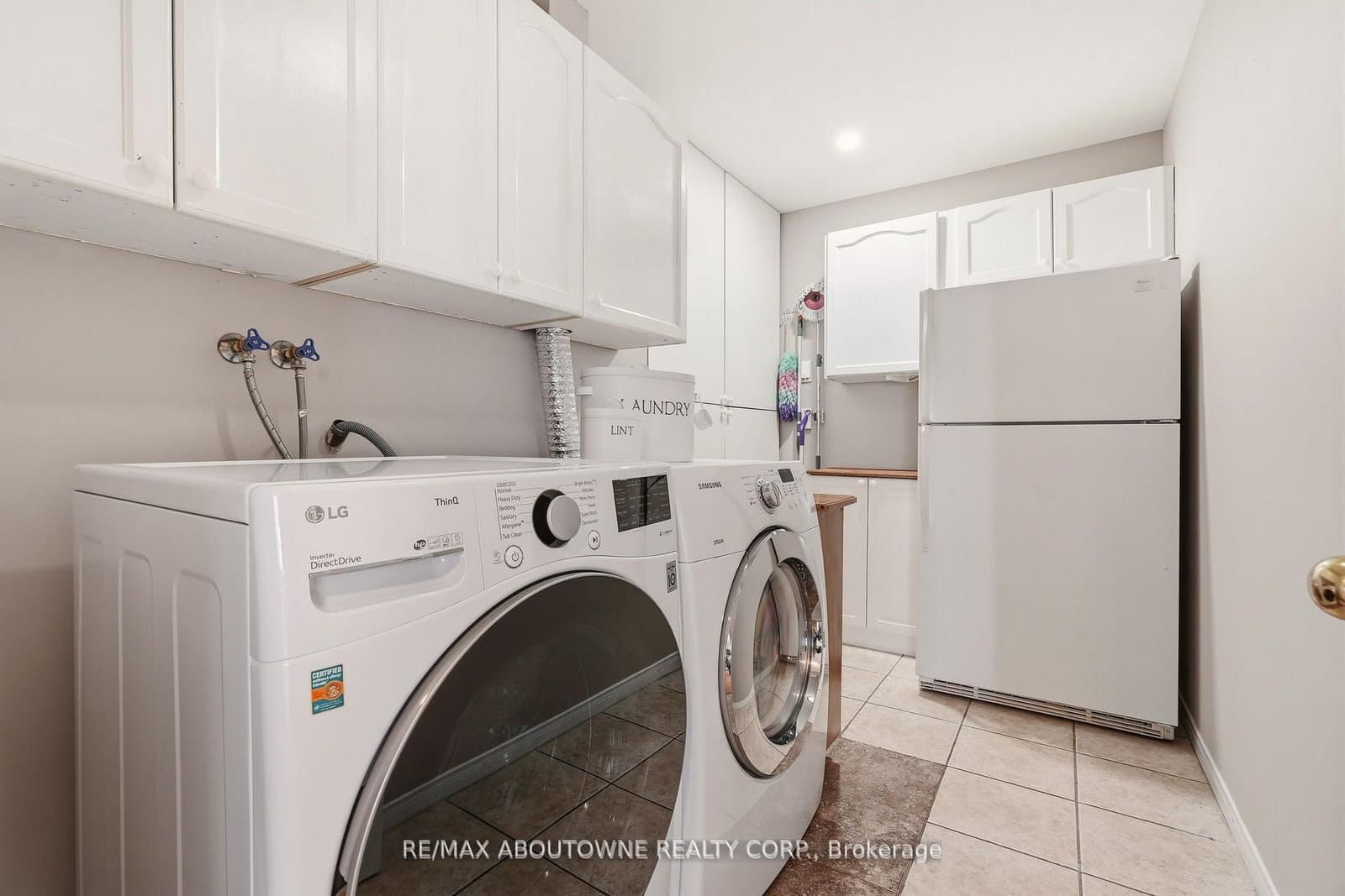 2085 Amherst Heights, Unit 209 thumbnail 9