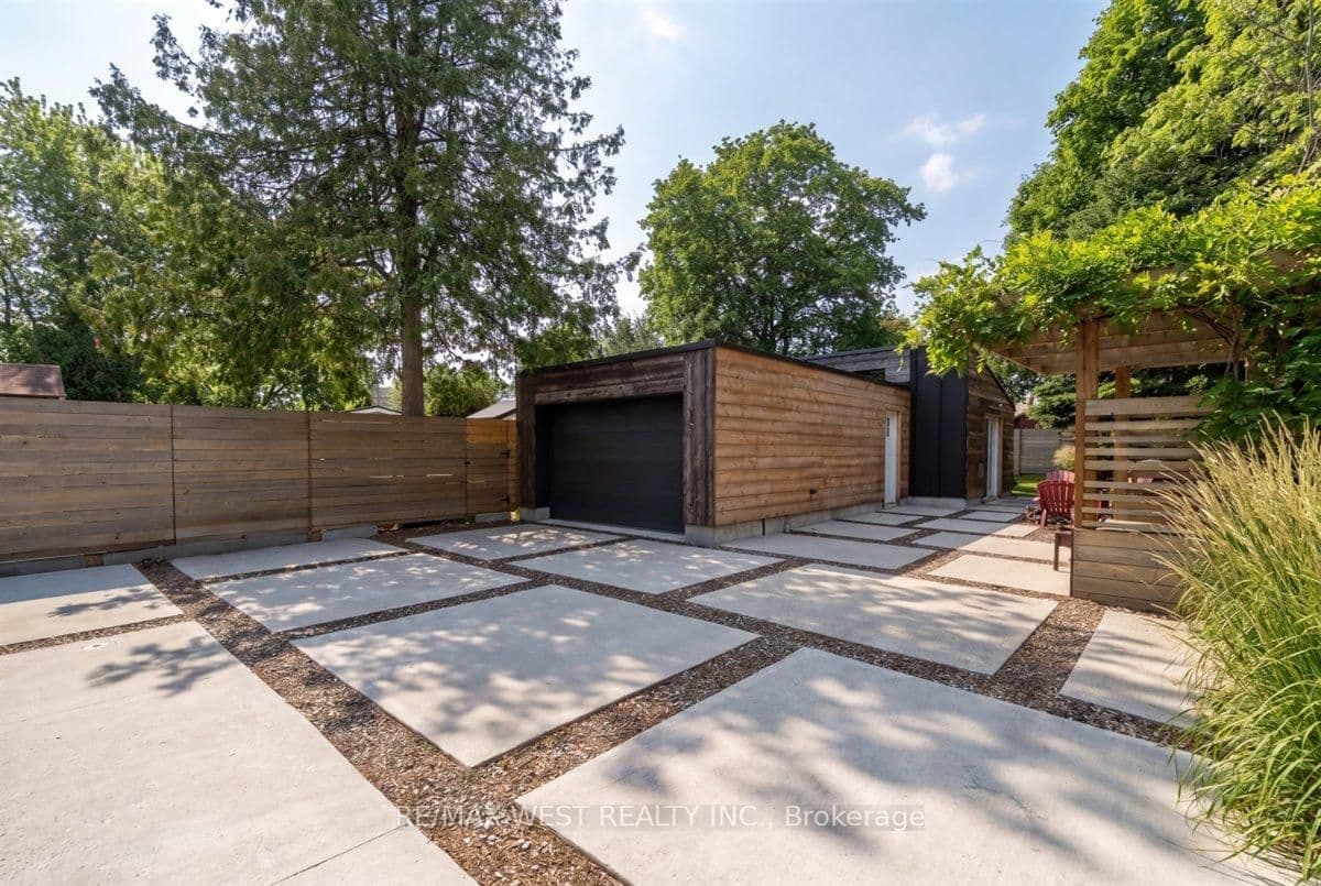 38 Smithfield Drive thumbnail 41