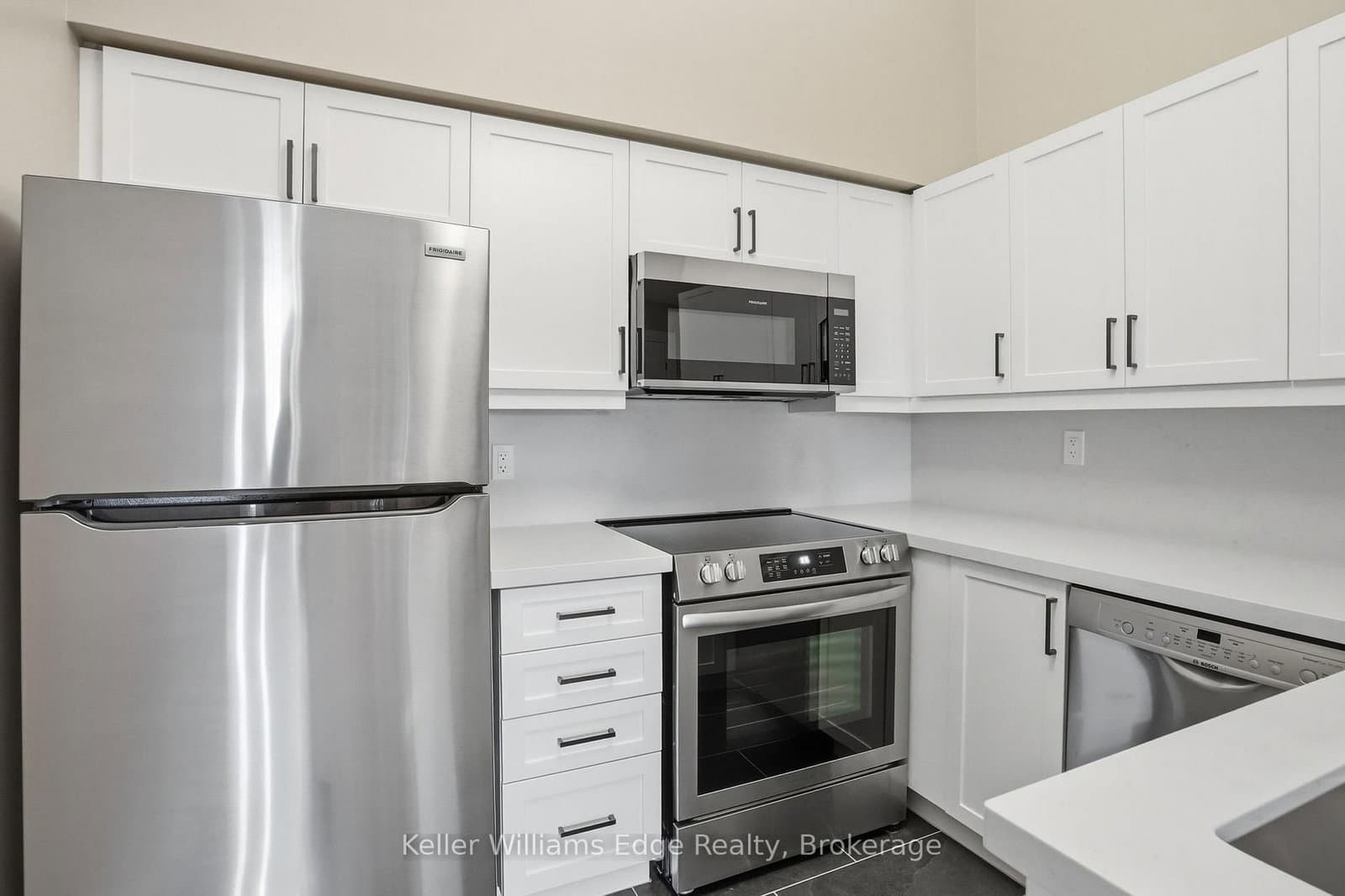 2075 Appleby Line, Unit 406 thumbnail 11