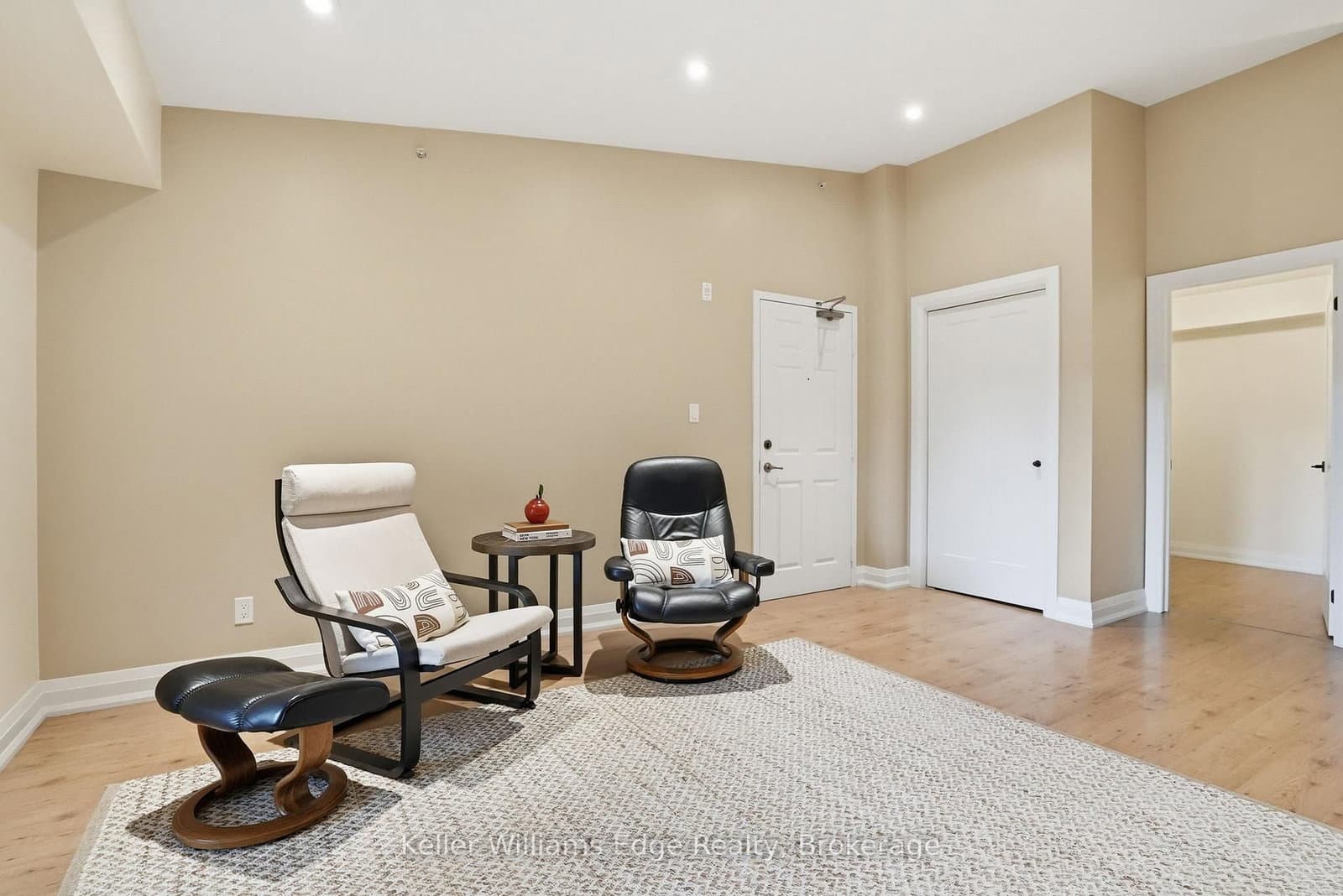2075 Appleby Line, Unit 406 thumbnail 8