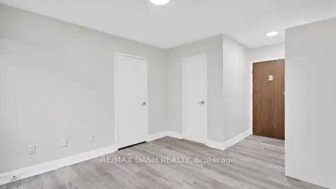 7 Thorburn Avenue, Unit 101 thumbnail 5