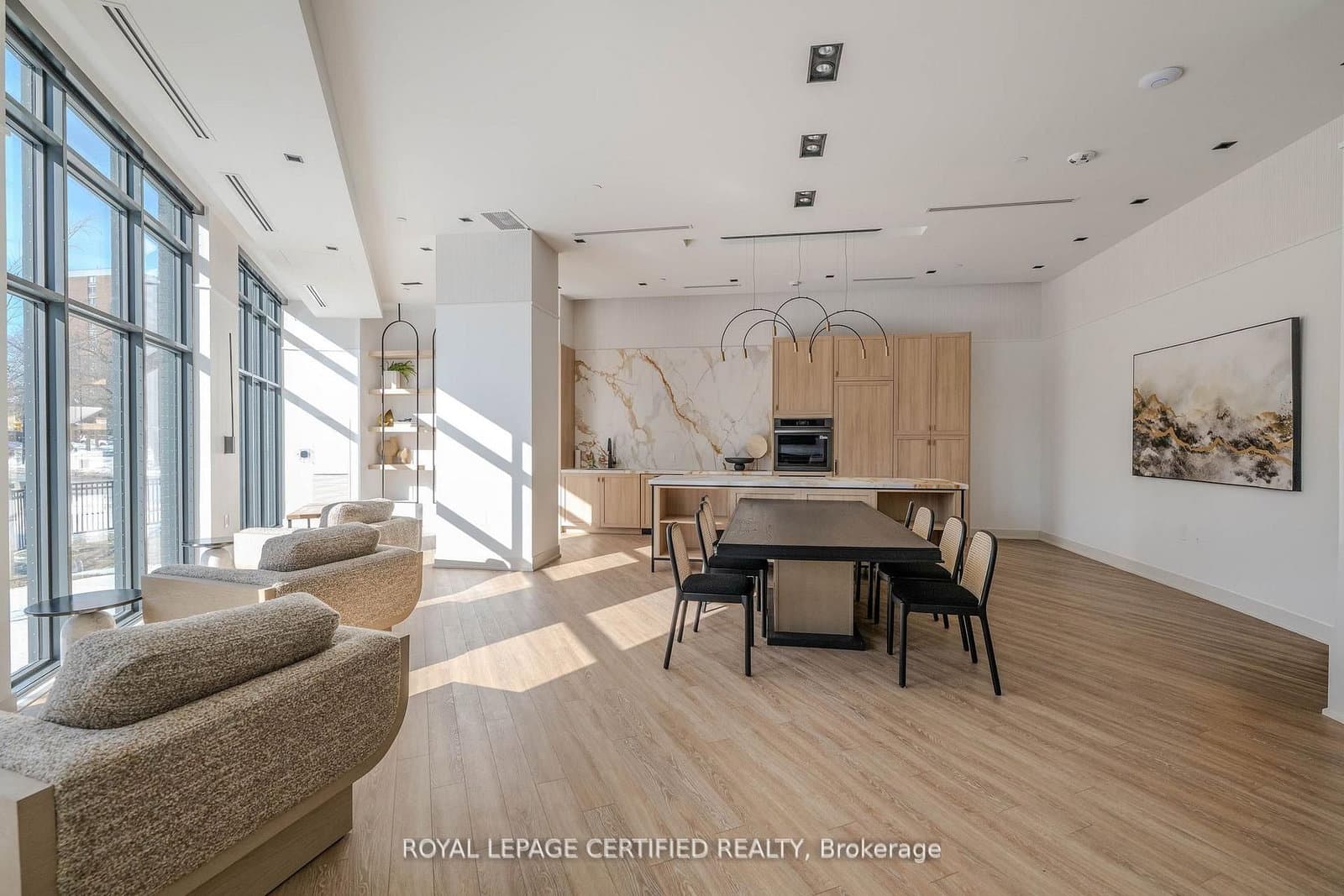 2088 James Street, Unit 503 thumbnail 24