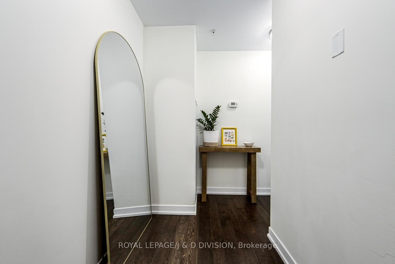 36 Howard Park Avenue, Unit 503 thumbnail 31