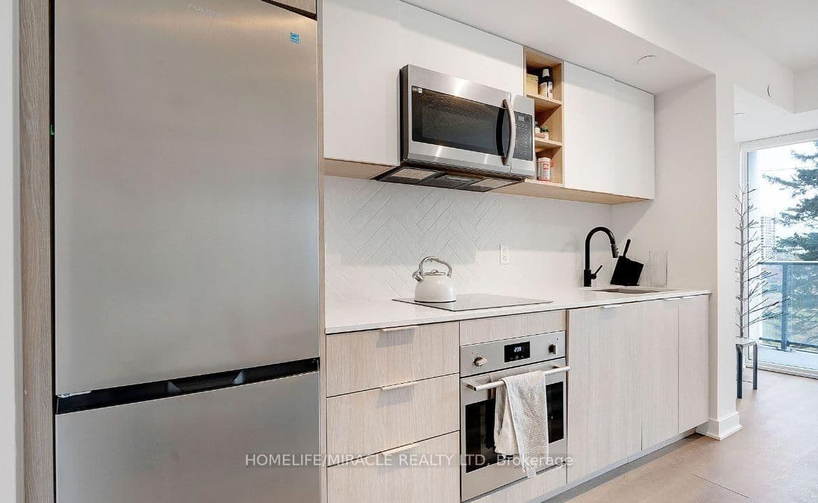 36 Zorra Street, Unit 320 thumbnail 12