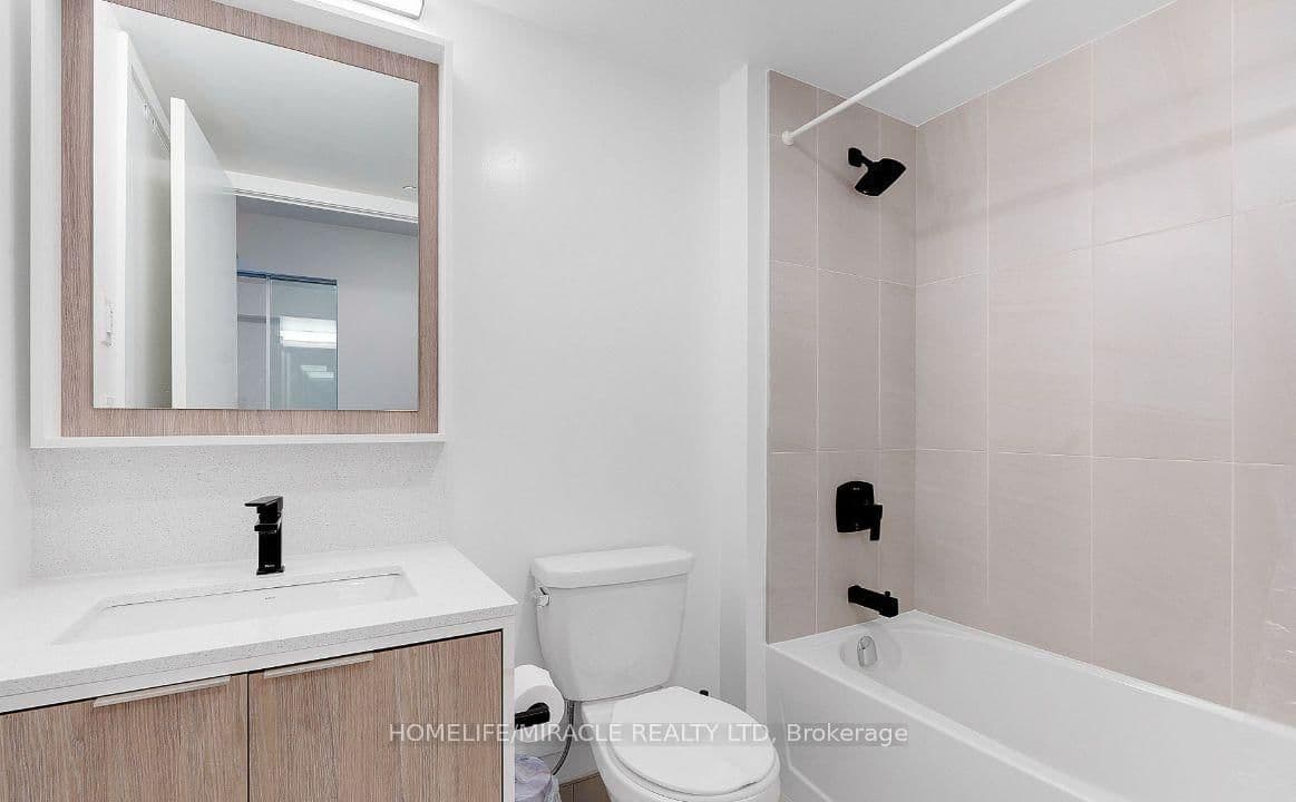 36 Zorra Street, Unit 320 thumbnail 15