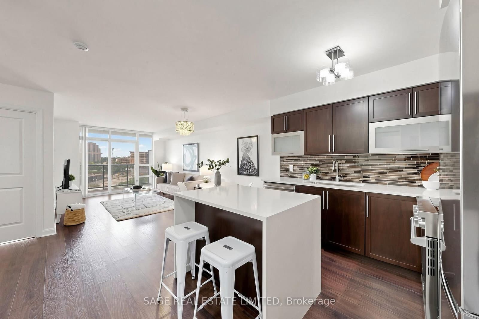 1 Michael Power Place, Unit 605 thumbnail 10