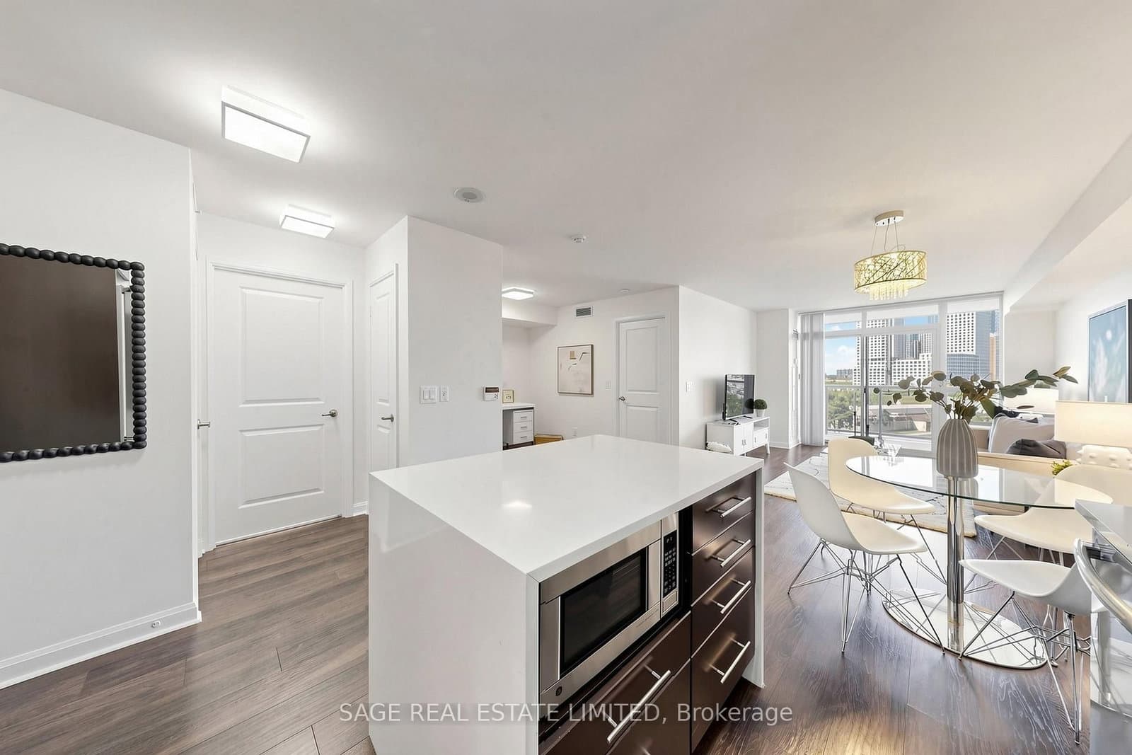 1 Michael Power Place, Unit 605 thumbnail 11