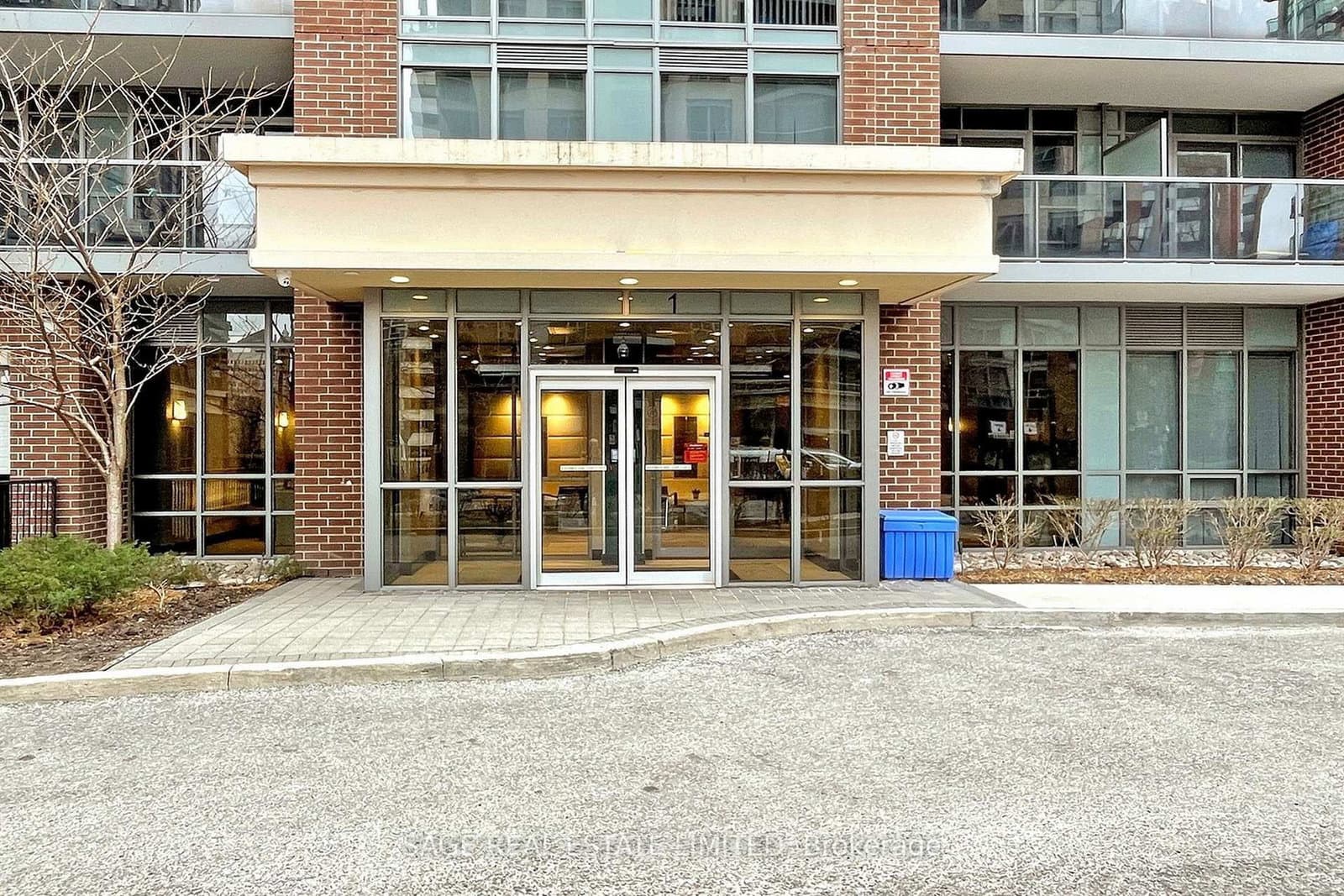 1 Michael Power Place, Unit 605 thumbnail 4