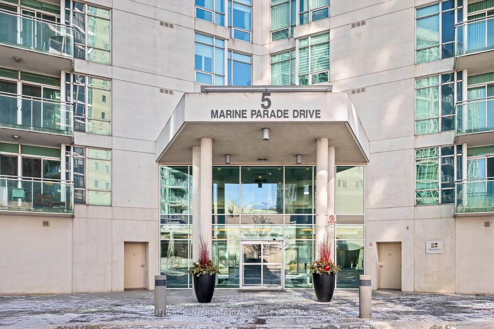 5 Marine Parade Drive, Unit 1013 thumbnail 4