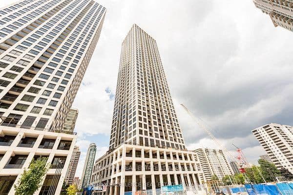 #2307 - 30 Elm Drive