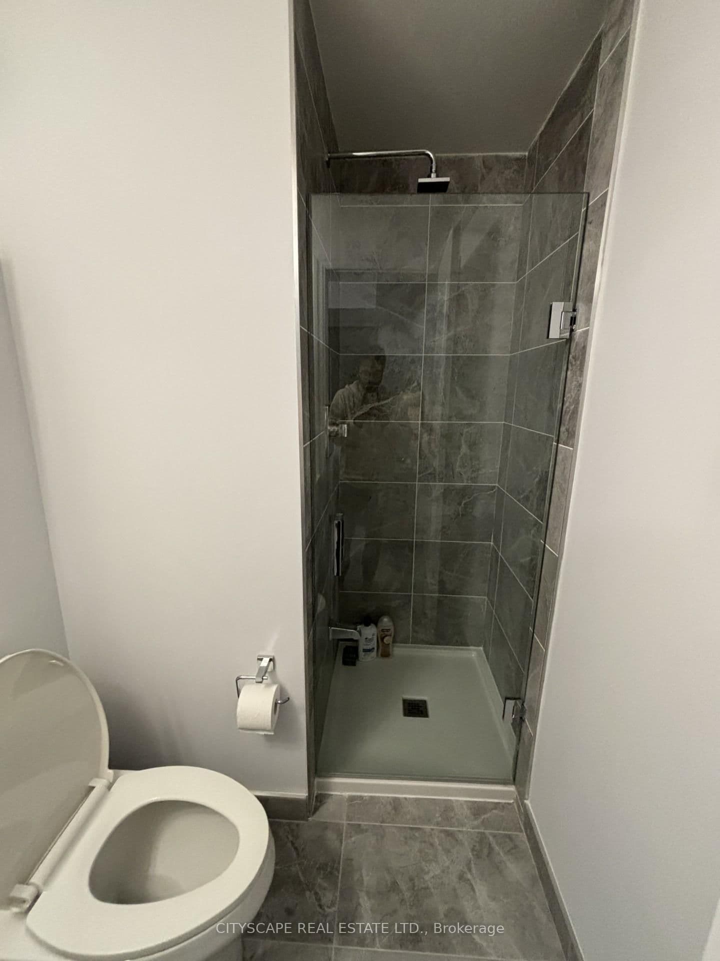30 Elm Drive, Unit 2307 thumbnail 7