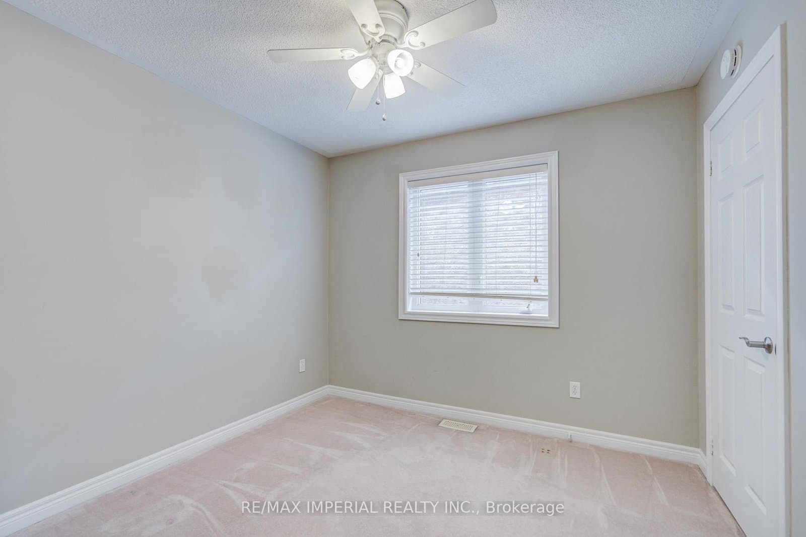 1233 Agram Drive thumbnail 33
