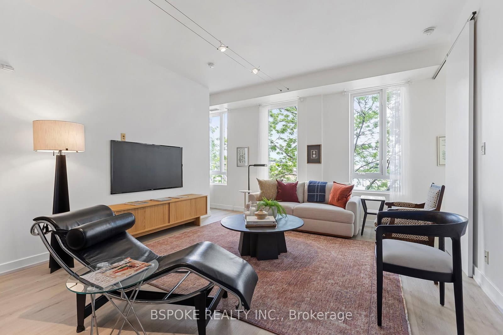 1 St Johns Road, Unit 303 thumbnail 12