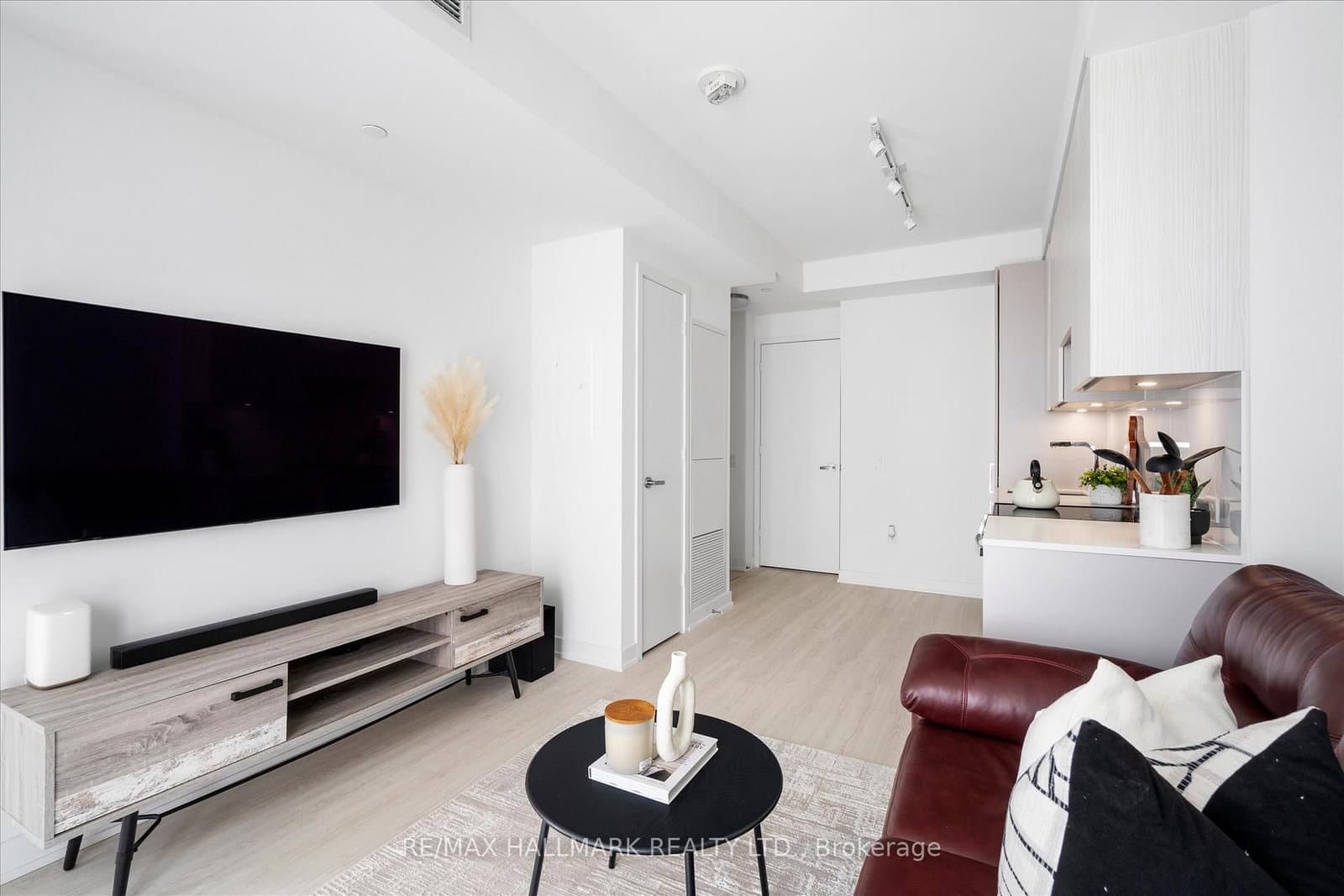 3883 Quartz Road, Unit 1405 thumbnail 12
