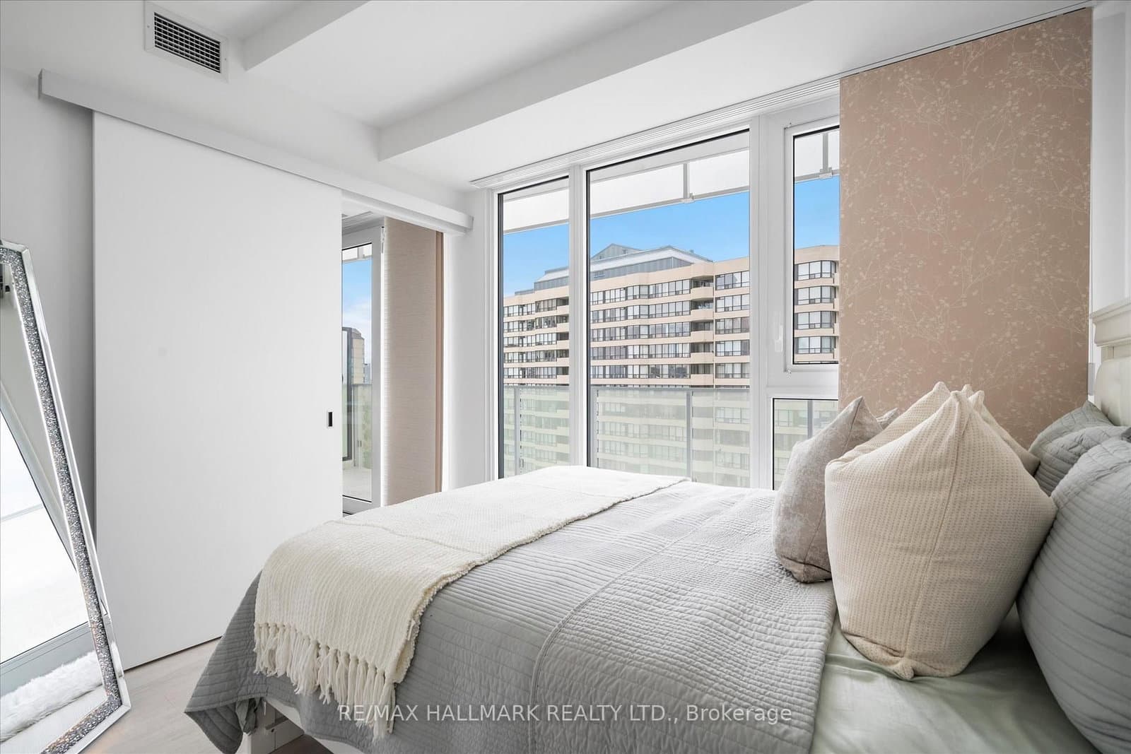 3883 Quartz Road, Unit 1405 thumbnail 24