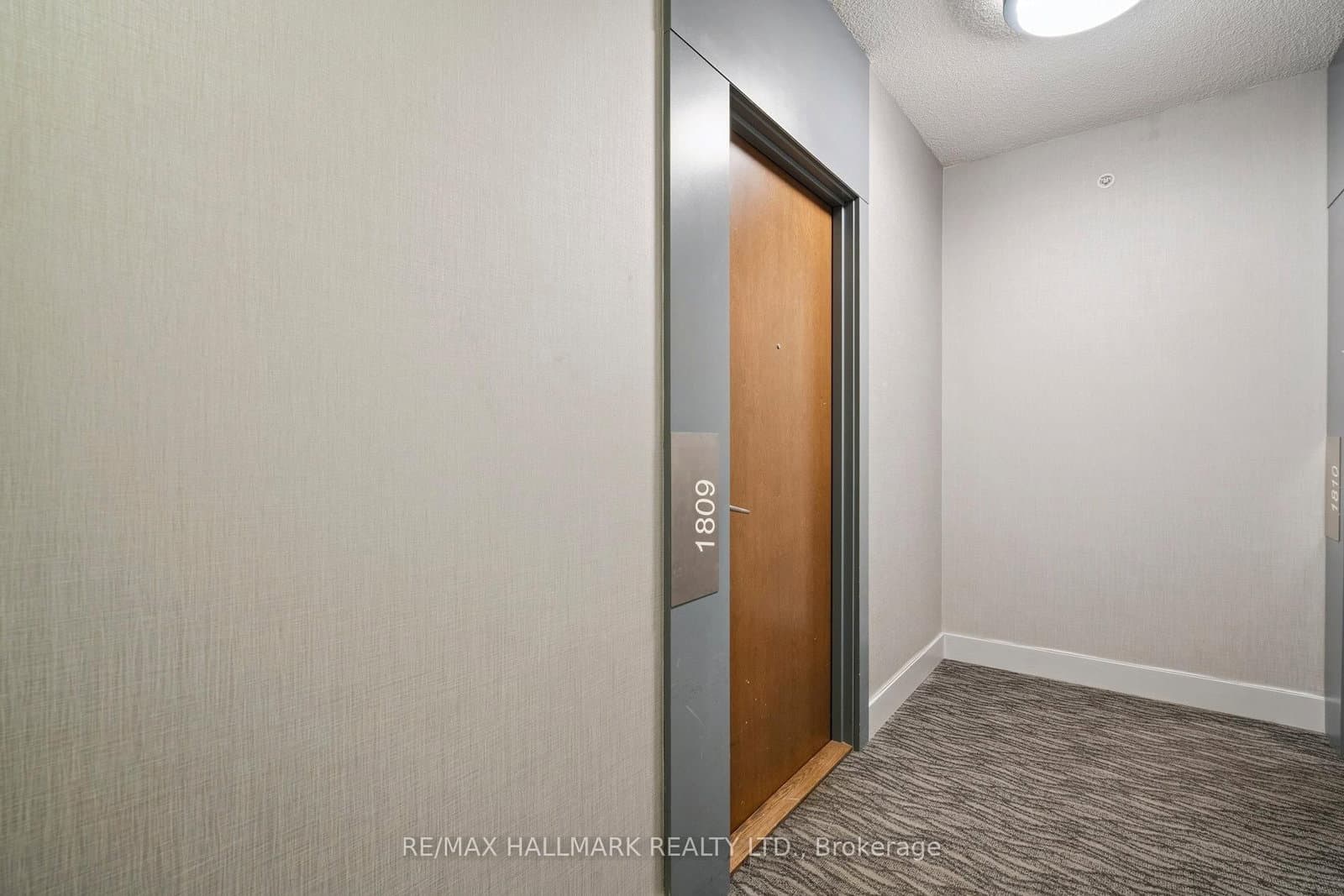 2200 Lake Shore Boulevard W, Unit 1809 thumbnail 4
