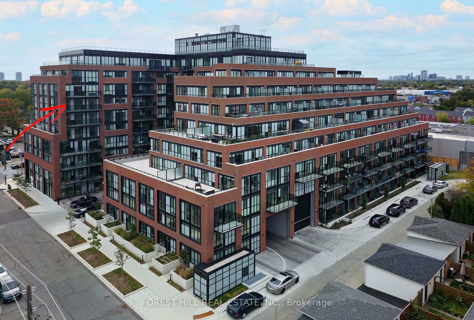 2300 ST CLAIR Avenue W, Unit 709 thumbnail 12