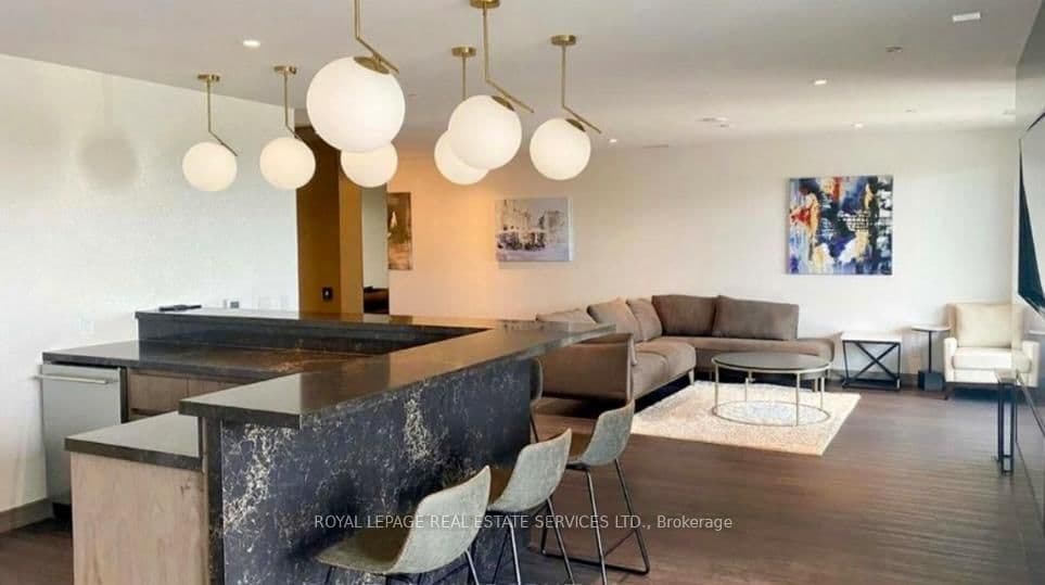 8010 Derry Road, Unit 306 thumbnail 21