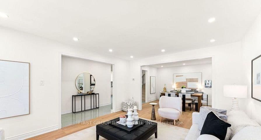 3193 Cawthra Road, Unit Main thumbnail 4