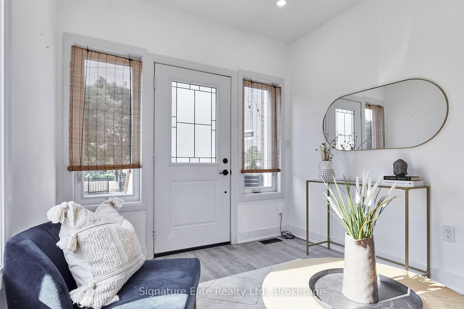 154 Mulock Avenue thumbnail 4