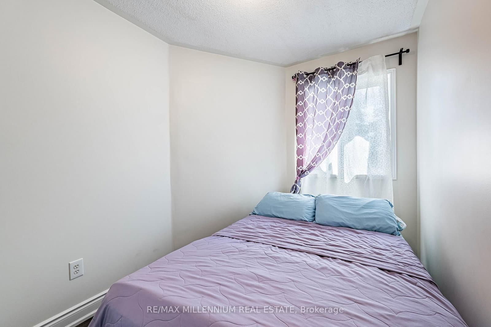 36 Spadina Road, Unit 36 thumbnail 34