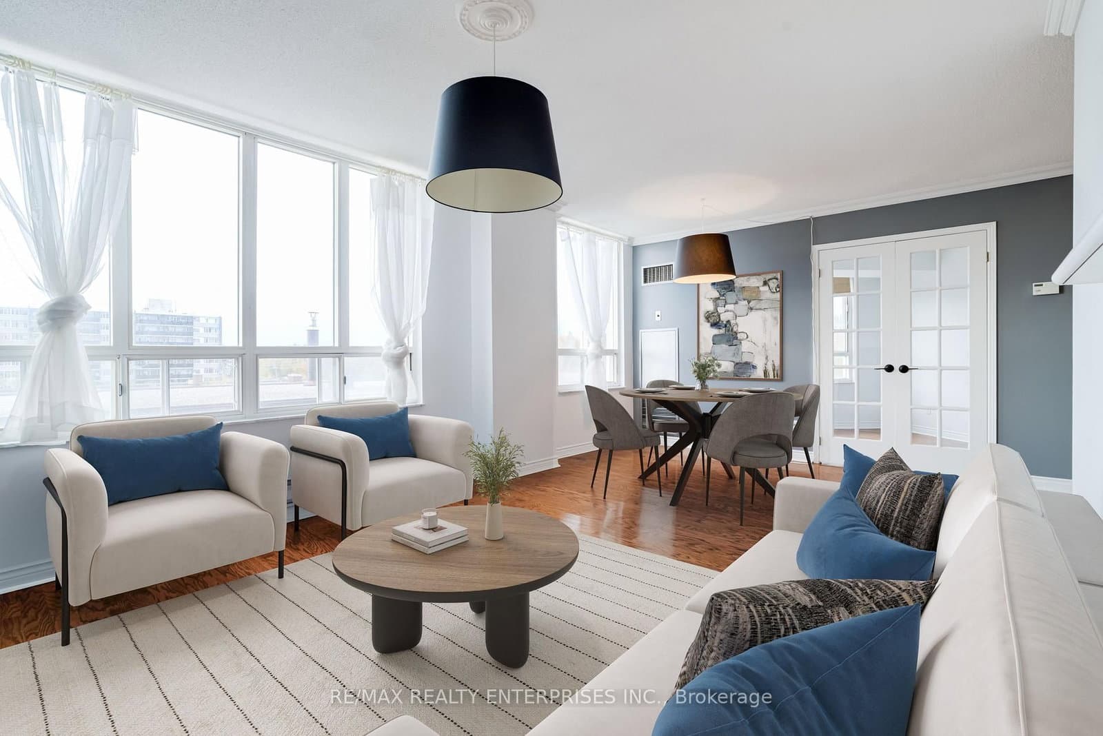 2285 Lake Shore Boulevard W, Unit 304 - Image 1