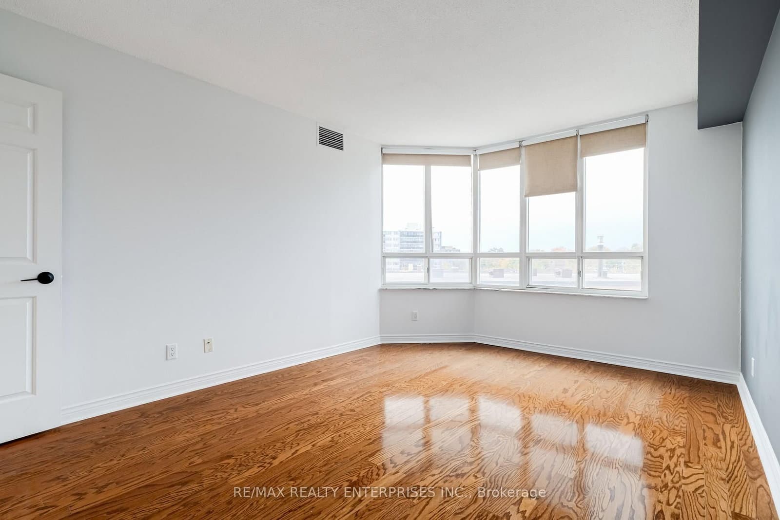 2285 Lake Shore Boulevard W, Unit 304 thumbnail 10