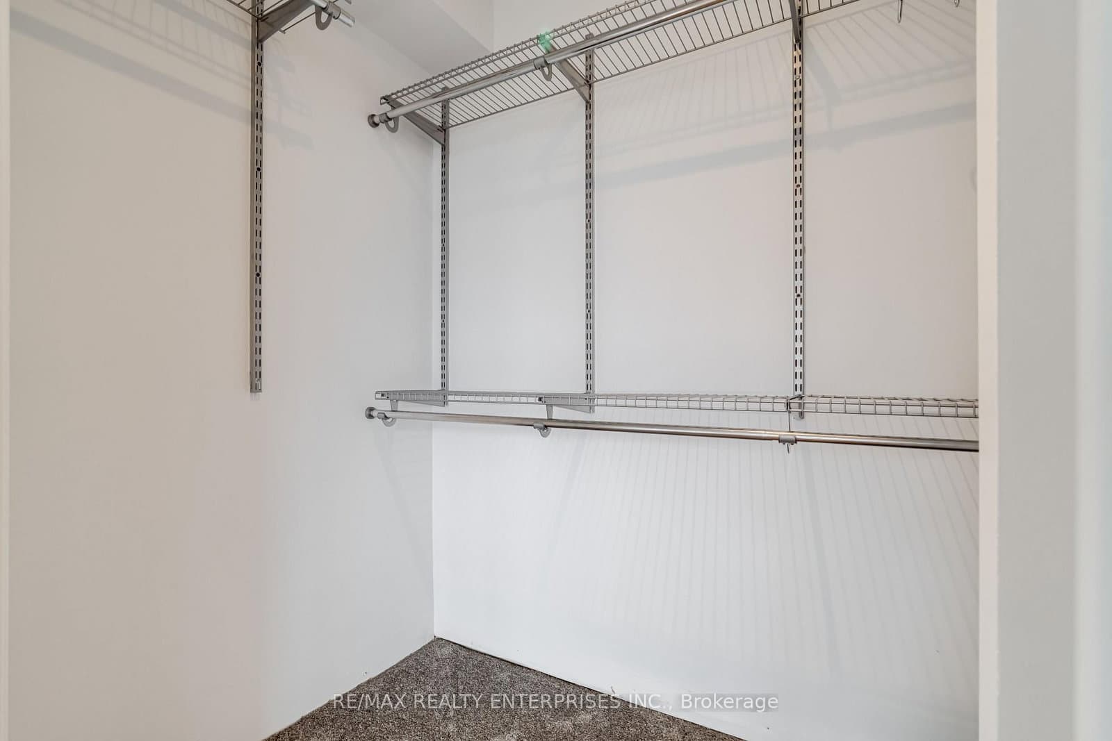 2285 Lake Shore Boulevard W, Unit 304 thumbnail 11