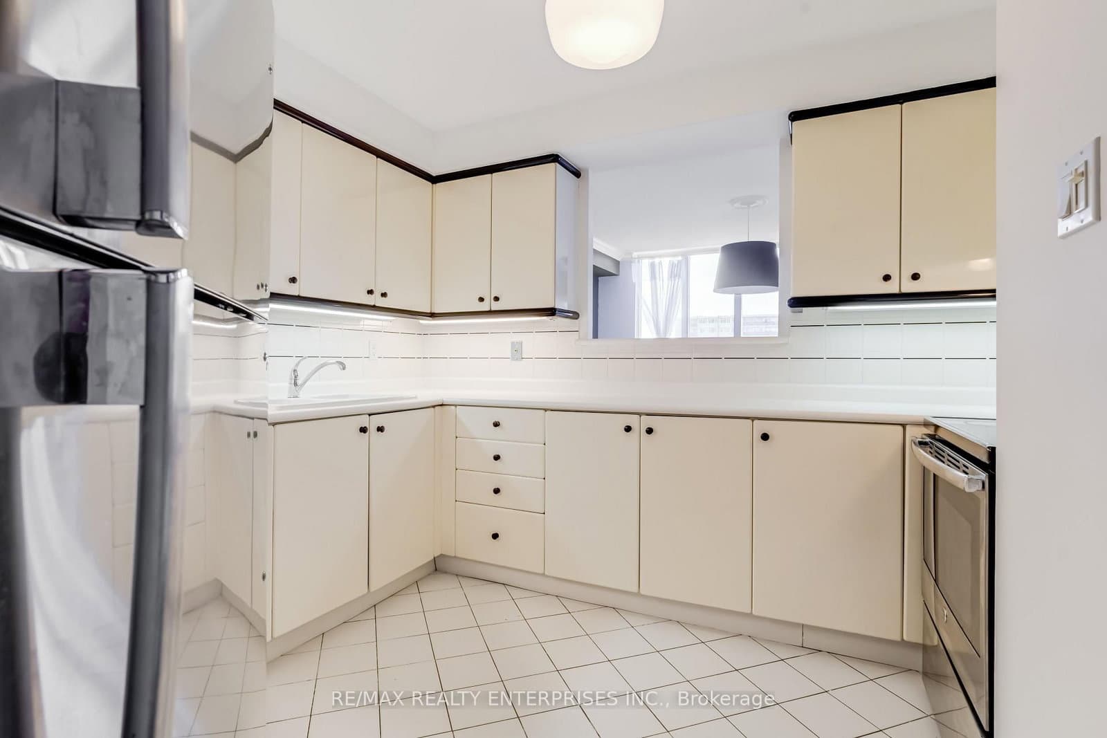 2285 Lake Shore Boulevard W, Unit 304 thumbnail 19