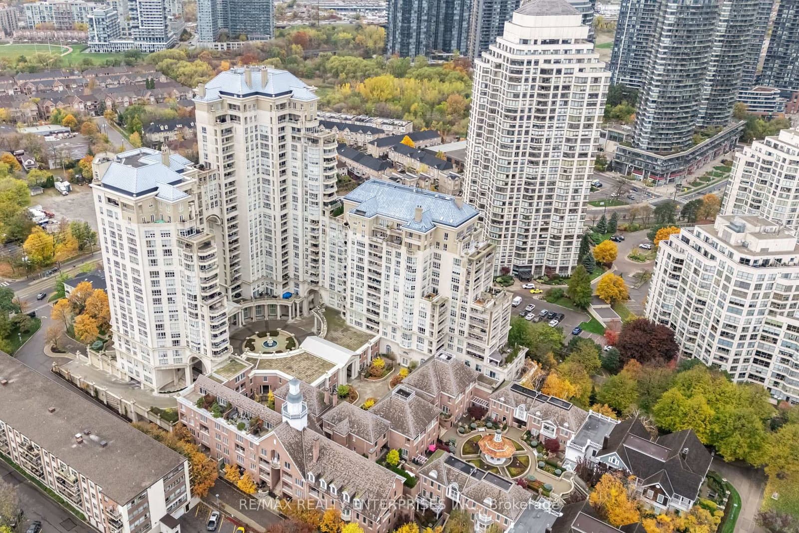 2285 Lake Shore Boulevard W, Unit 304 thumbnail 25