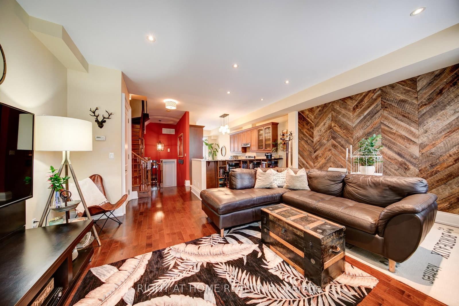 120 BRONTE Road, Unit 10 thumbnail 13