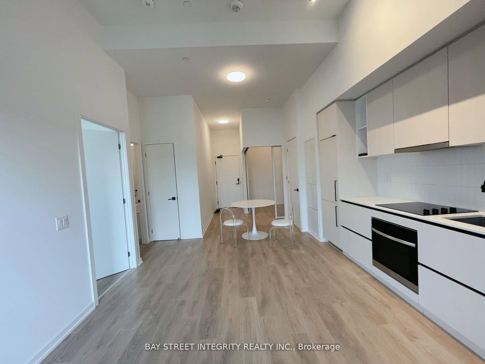 1285 Dupont Street, Unit 308 thumbnail 3