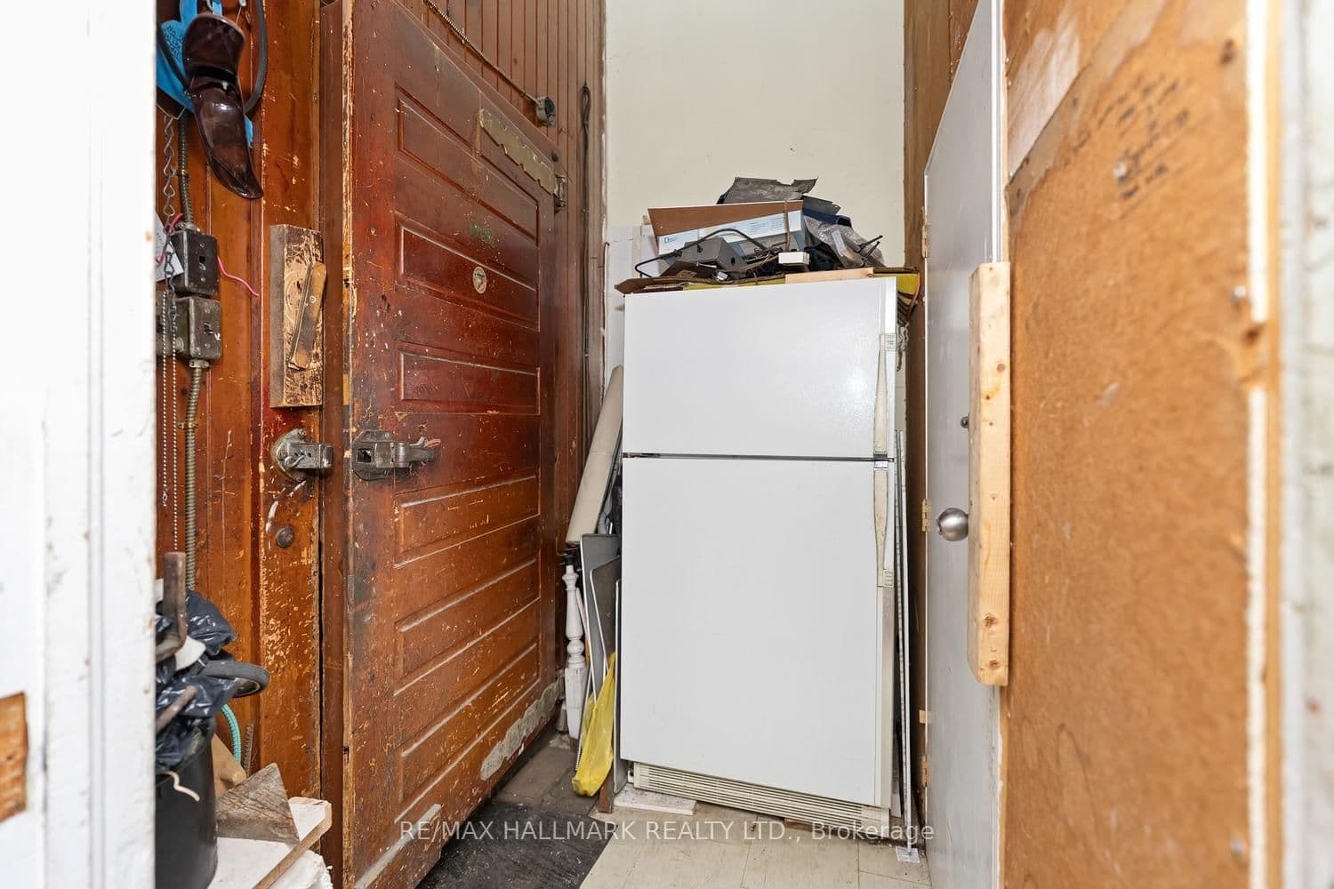 534 Annette Street thumbnail 22