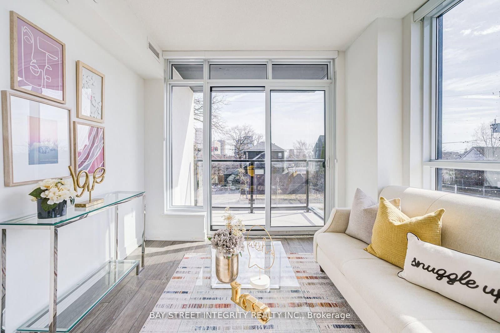 556 Marlee Avenue, Unit 205 thumbnail 3