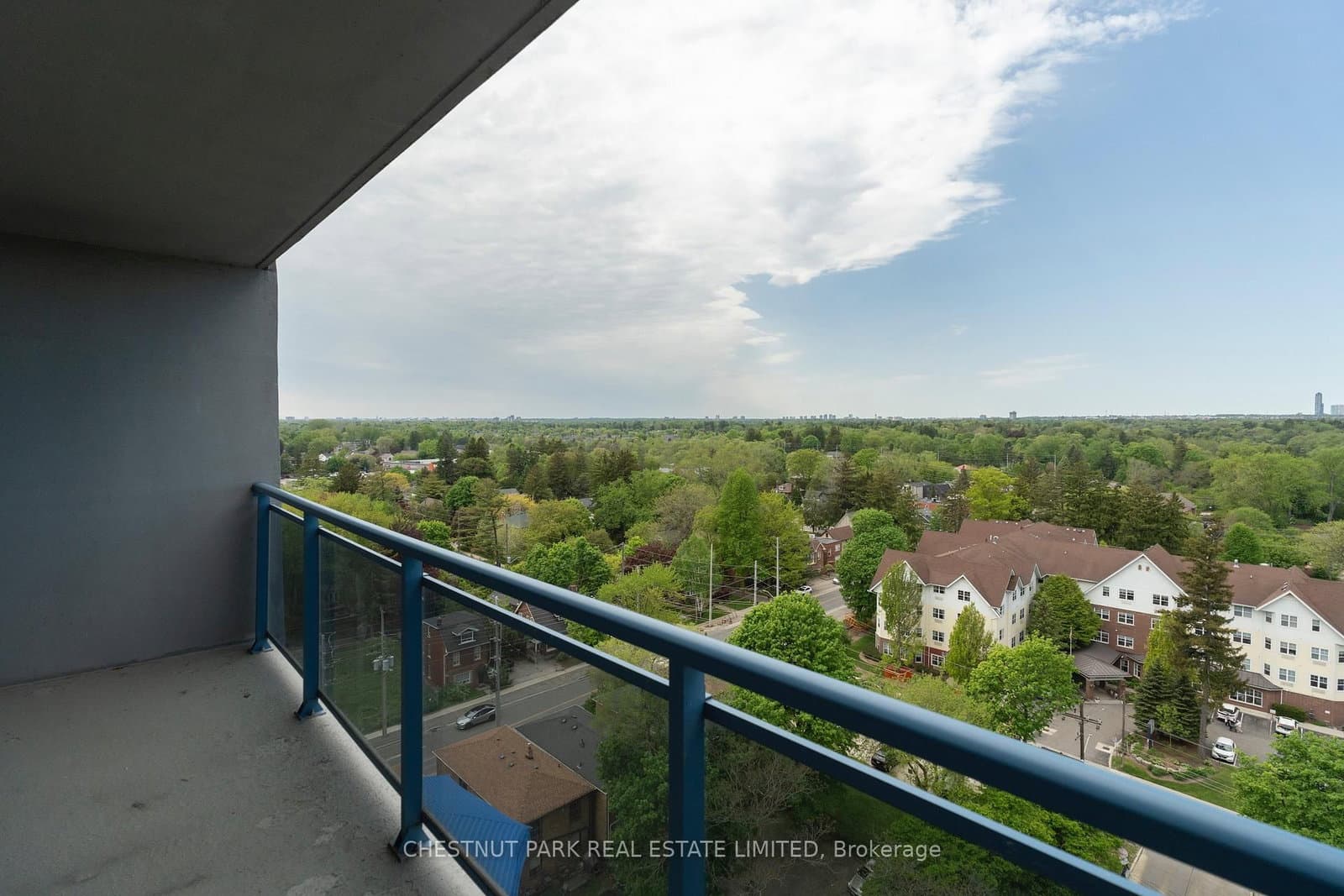 150 Lakeshore Road W, Unit 1003 thumbnail 35