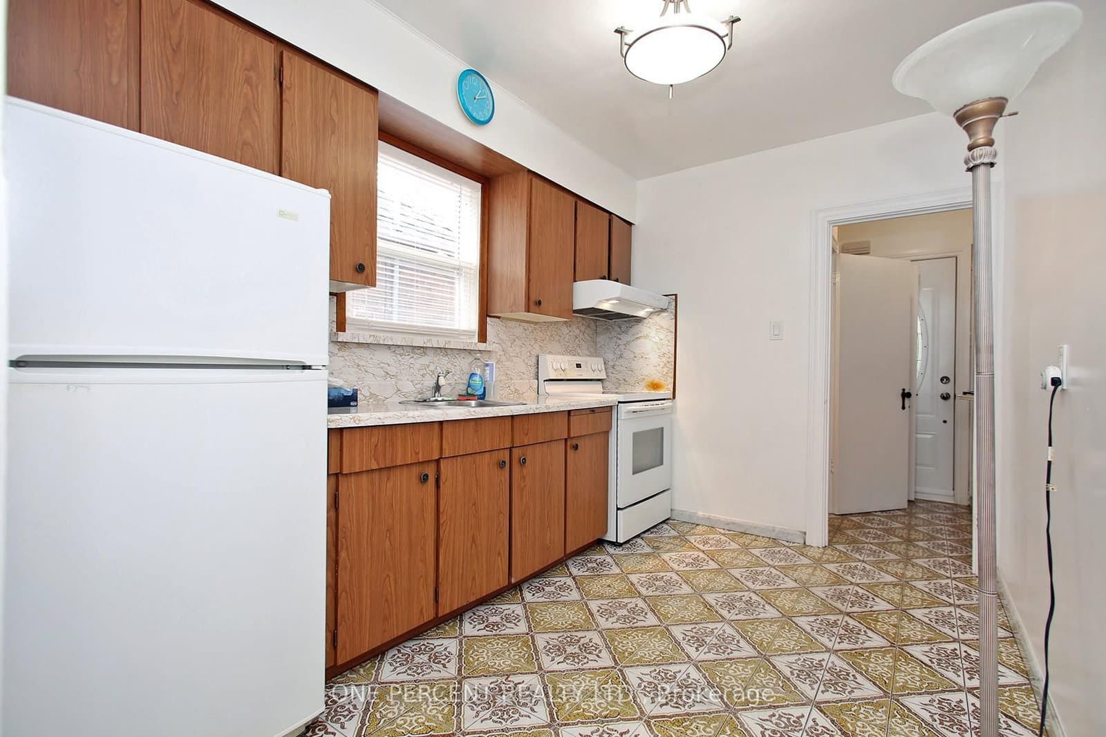 227 Livingstone Avenue thumbnail 10