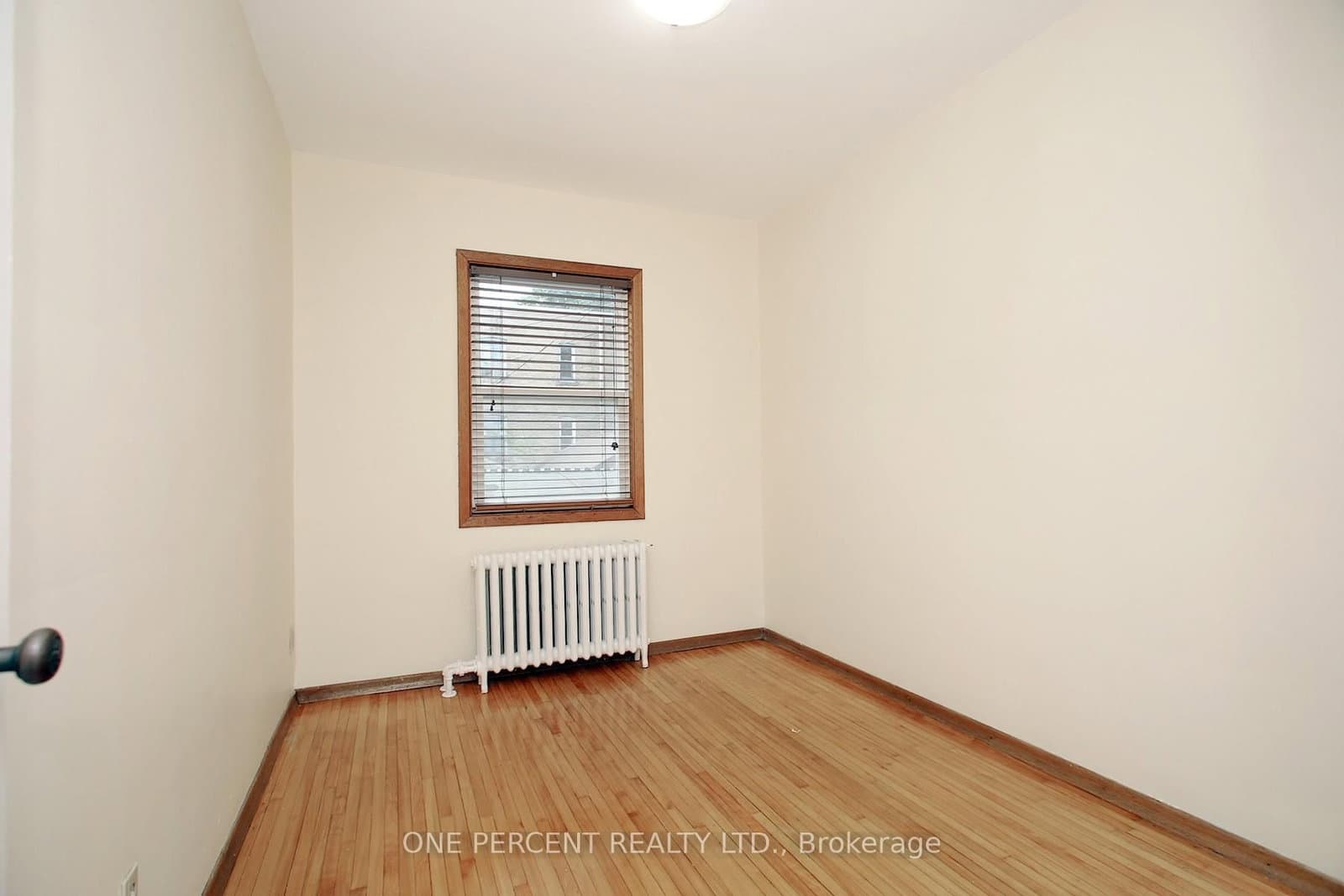 227 Livingstone Avenue thumbnail 12