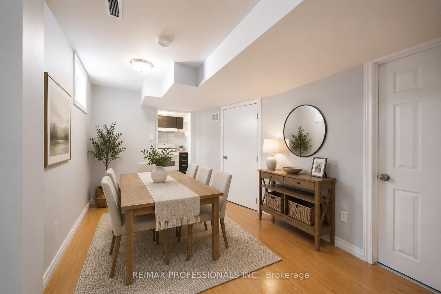 35A Bowie Avenue, Unit Bsmt thumbnail 4