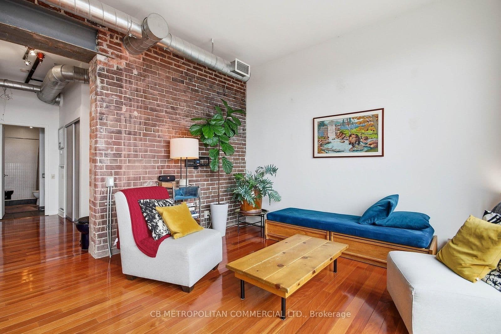 363 Sorauren Avenue, Unit 405 thumbnail 12