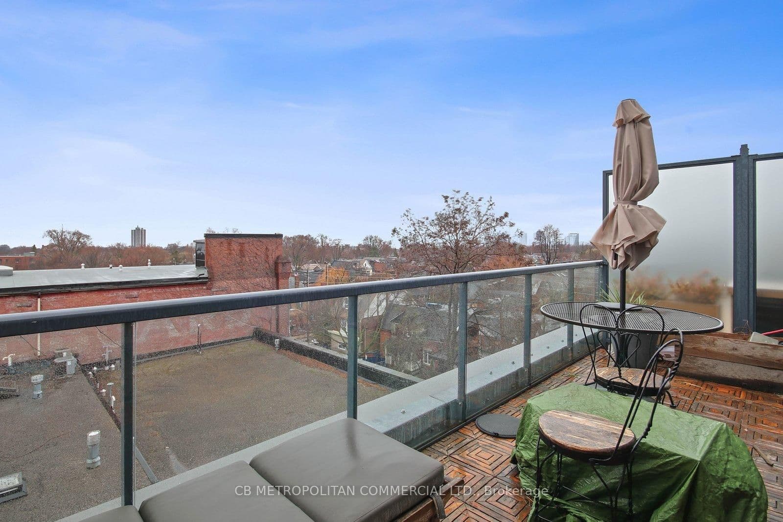 363 Sorauren Avenue, Unit 405 thumbnail 21
