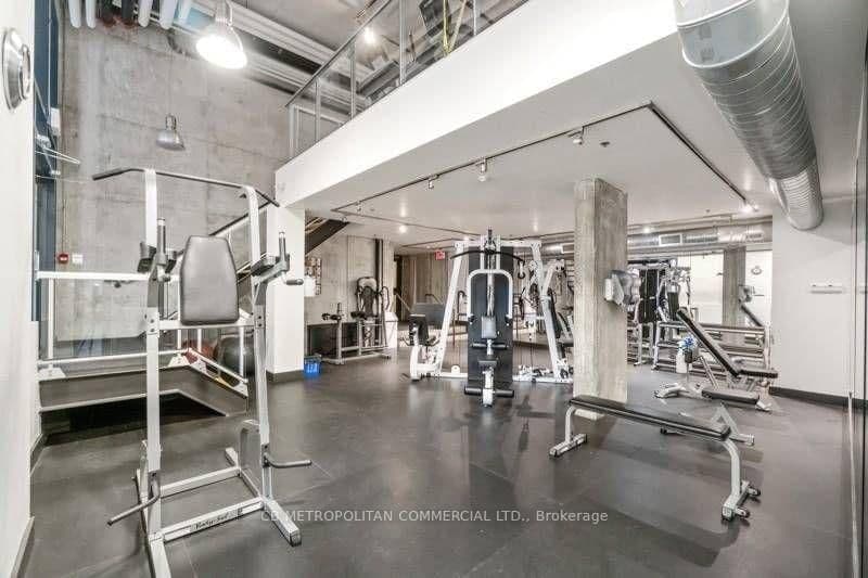 363 Sorauren Avenue, Unit 405 thumbnail 22