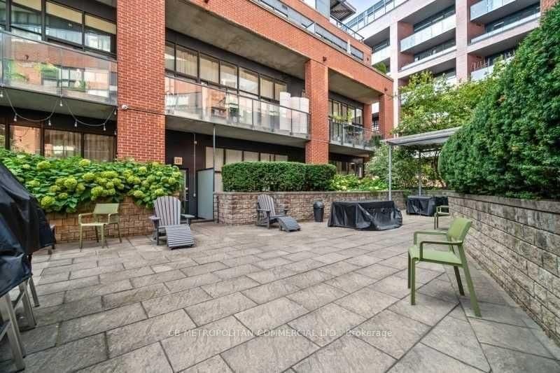 363 Sorauren Avenue, Unit 405 thumbnail 24